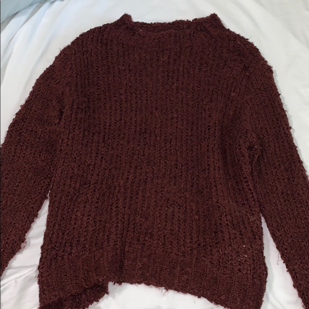 Cute maroon sweater